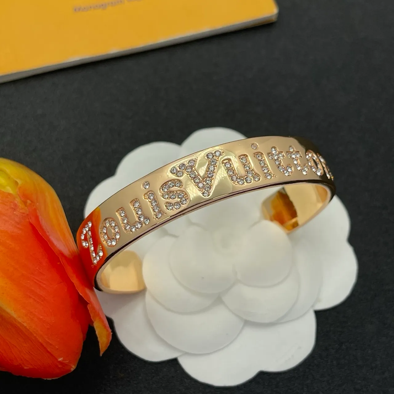 路易威登 Pavé 水晶手链 金白 刻字品牌手链 8
