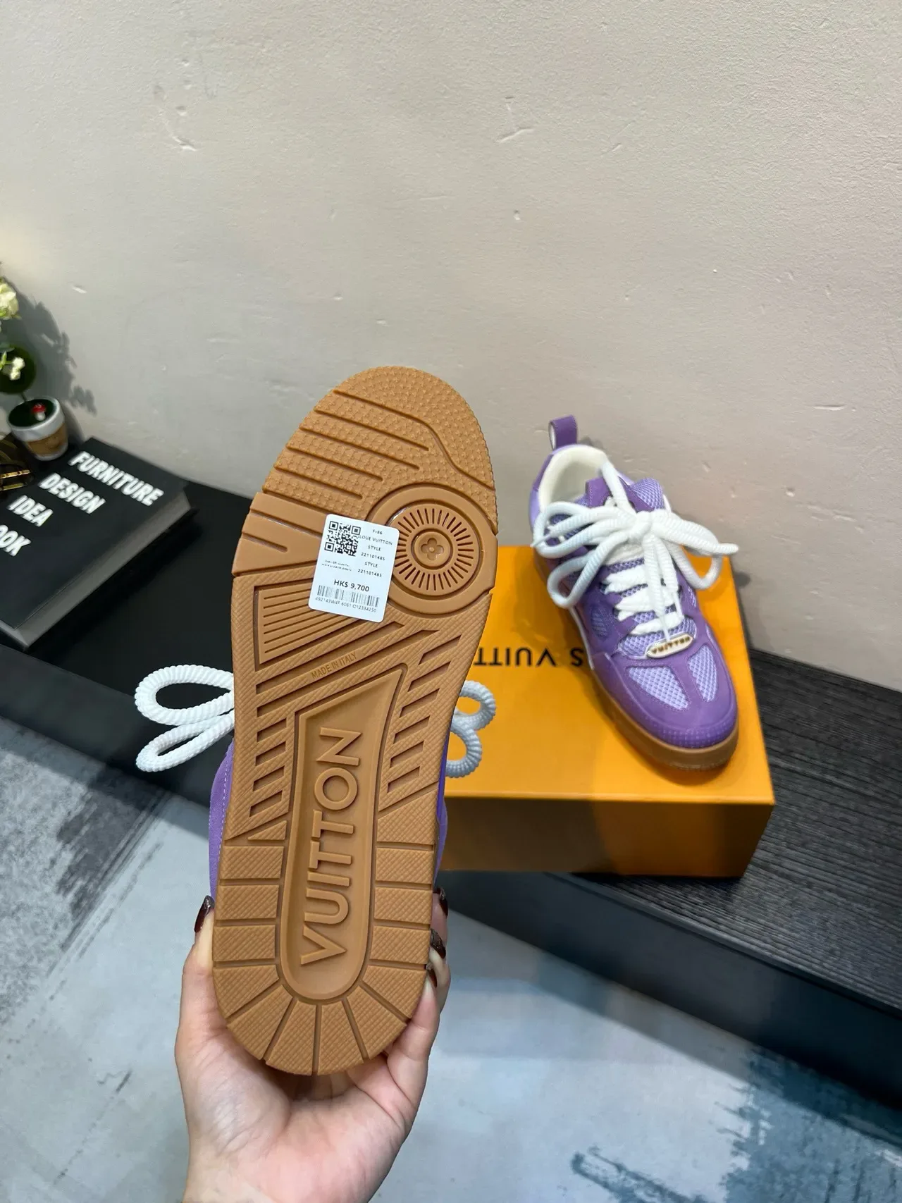 Louis Vuitton Tênis Lifestyle Roxo Branco Camadas de Camurça e Malha Superior Cordões Estilo Corda 9