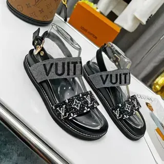 Louis Vuitton Run Away काला भूरा बहु पट्टी पारदर्शी तल आरामदायक सैंडल