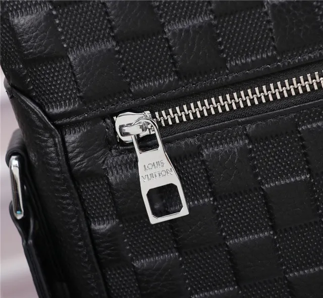 Louis Vuitton Run Away حقيبة كروس بودي أسود مبطن نسيج سلة 5