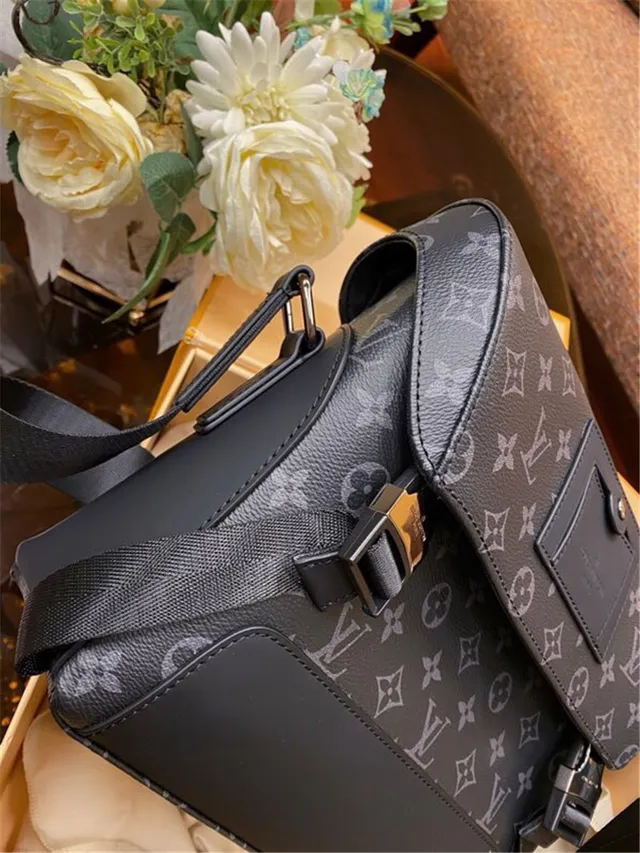 Louis Vuitton Run Away رمادي أسود Monogram قماش كانفاس مغطى إغلاق بغطاء علوي حقيبة رسول 6