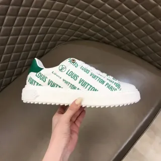 Louis Vuitton Run Away Sneakers Lifestyle Blancos y Verdes con Impresión de Logo