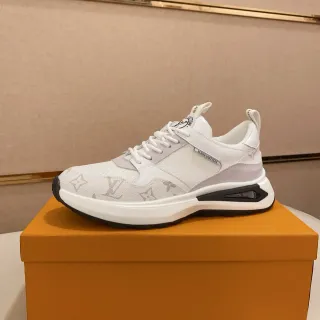 Louis Vuitton Run Away branco Monogram Lifestyle tênis