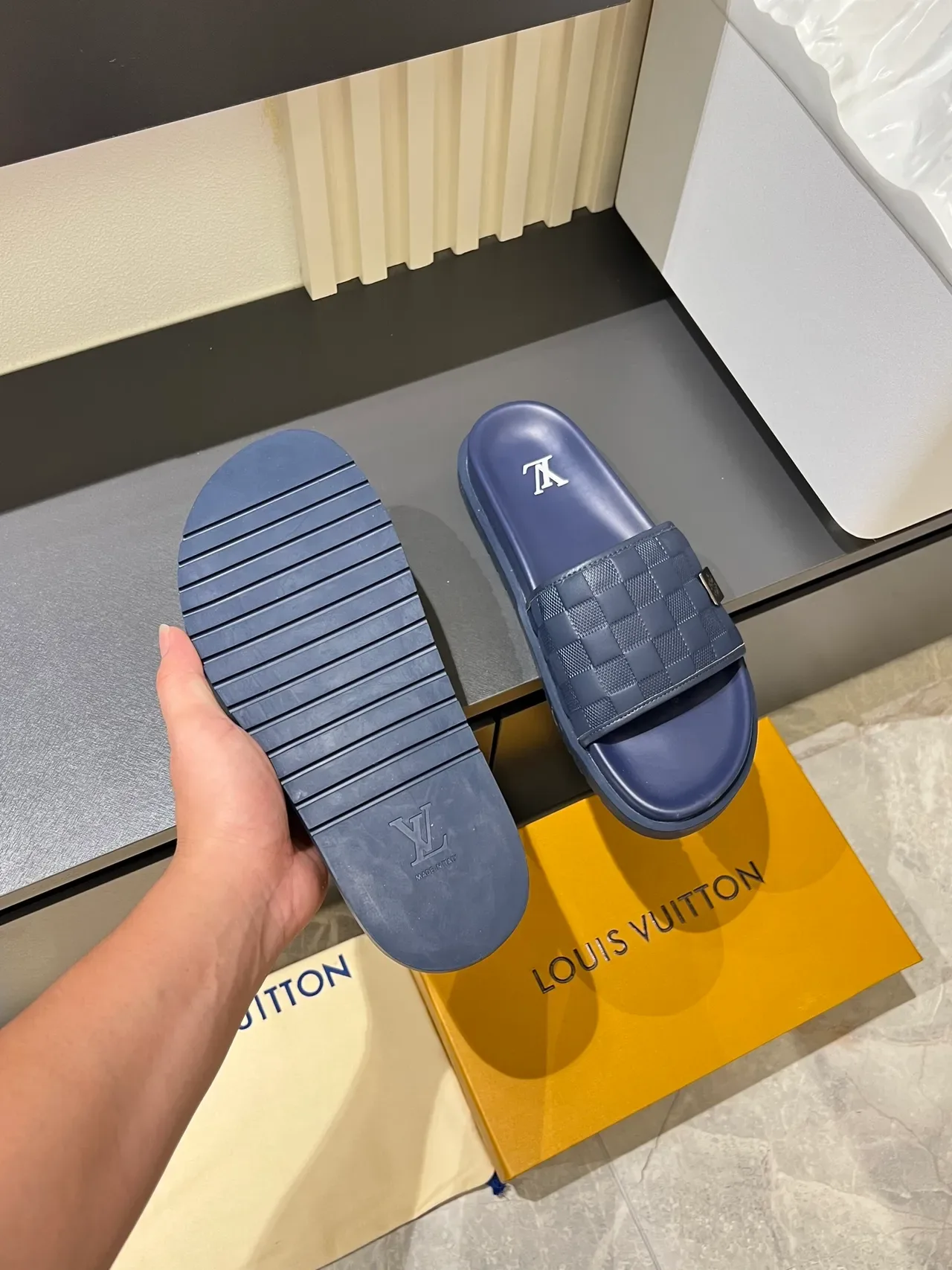 Louis Vuitton Slide Quilted Strap Slippers 4