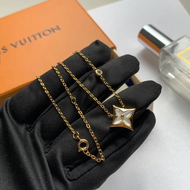 Louis Vuitton তারা পেন্ডেন্ট সোনালি সাদা চেইন নেকলেস 8