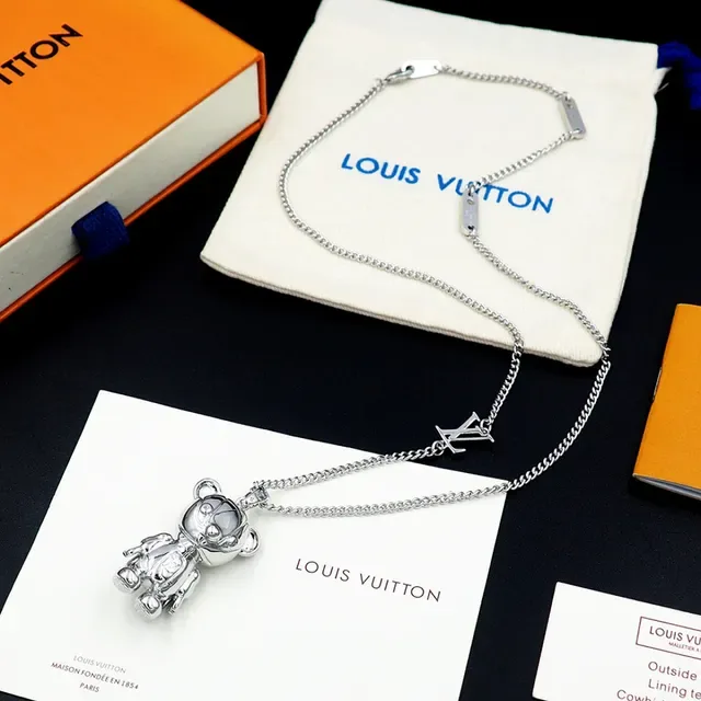 Collier Louis Vuitton Teddy Bear Argent Poli 11