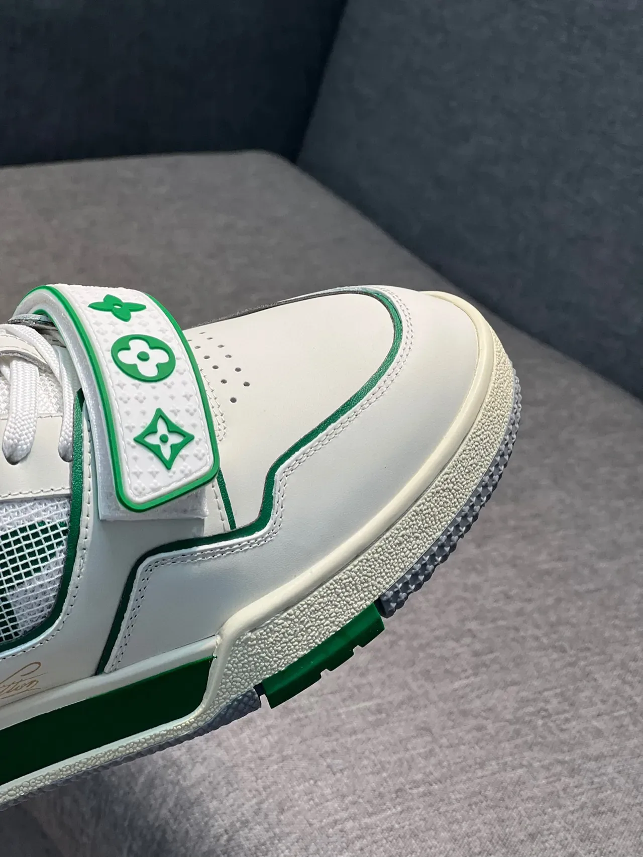 Louis Vuitton White Green Low-Top Monogram Strap Lifestyle Sneakers 3