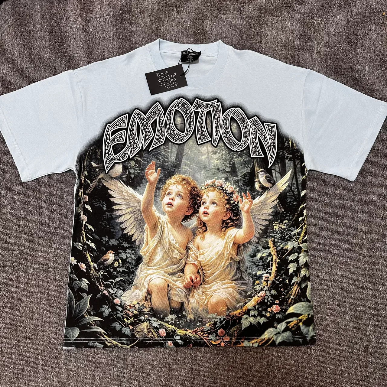 Camiseta de cuello redondo con estampado gráfico Mixed Emotion 3