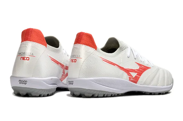 Mizuno Chaussures de football pour pelouse blanc et rouge, low-cut, lacets, mesh synthétique 5
