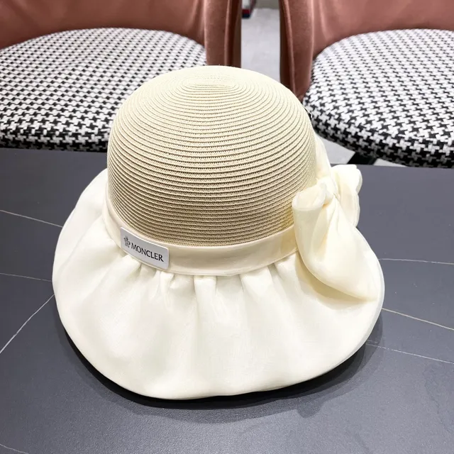 Moncler Beige Sombrero de cubo con corona tejida al estilo de paja y borde de tela rizada 9