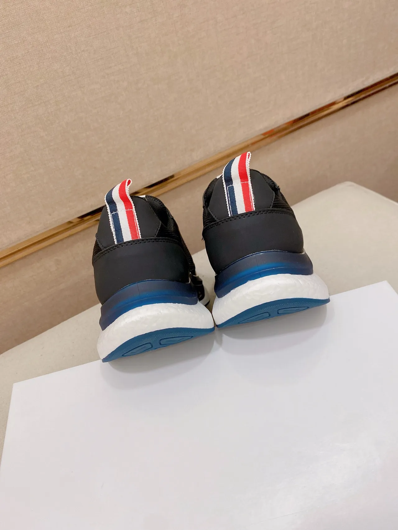 Moncler Tênis Preto Azul Com Upper De Malha-Sintético, Solado Médio Esculpido Em Camadas, Solado Espesso 4