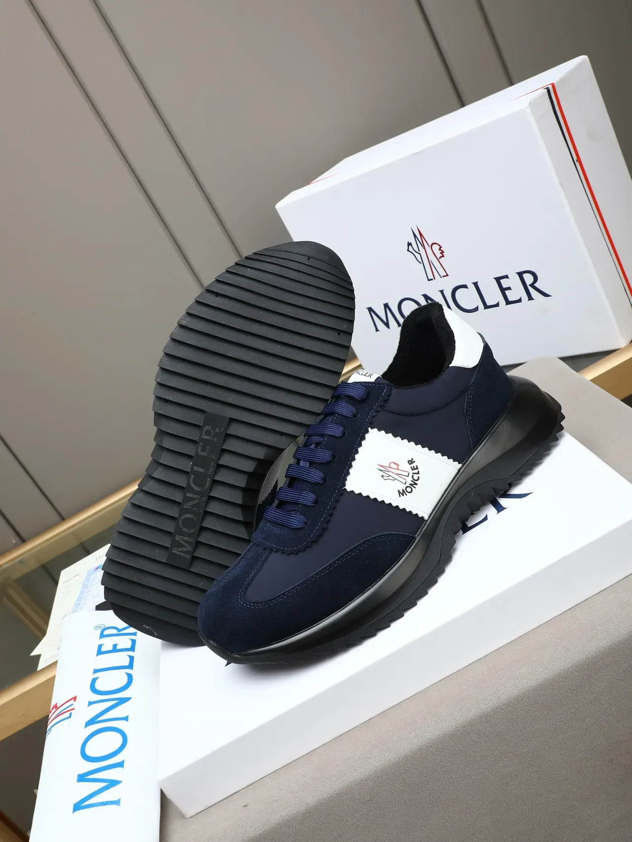 Moncler Navy White Suede E Nylon Superior Patch Lateral Branded Tênis Lifestyle 4