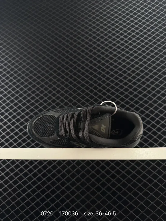 New Balance 2010 Black and Gray Lifestyle Sneakers 4