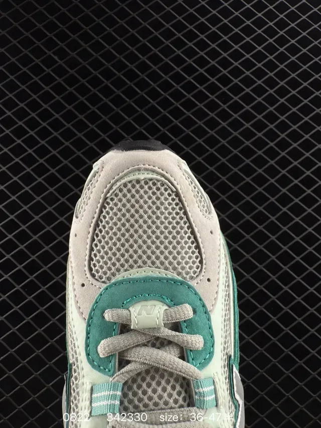 New Balance 204L Teal and Gray Lifestyle Sneakers 3