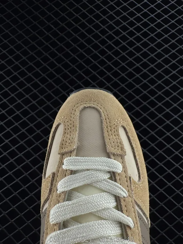 New Balance 471 Zapatillas de ante beige con malla retro lifestyle 6