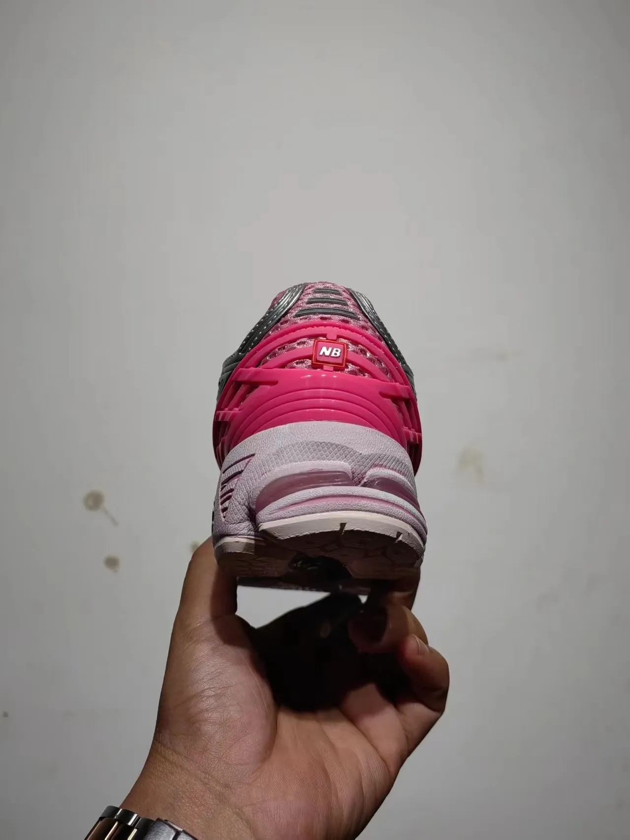 New Balance 9060 rosa y plateado Zapatos de correr 5