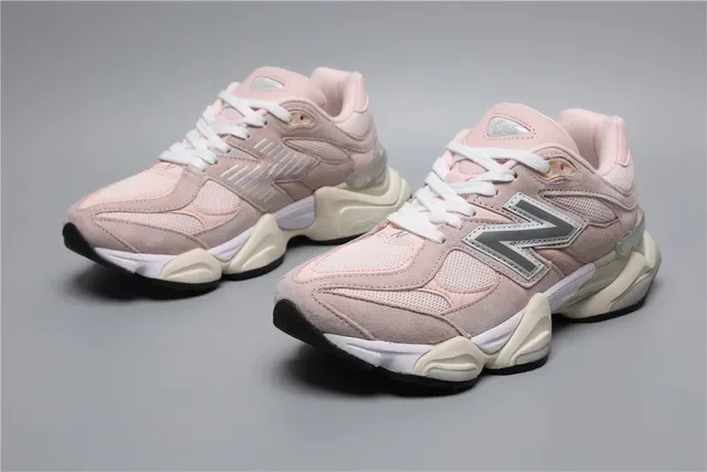 New Balance 9060 حذاء رياضي أسلوبي وردي وأبيض 5