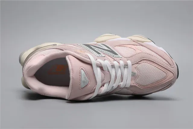 New Balance 9060 حذاء رياضي أسلوبي وردي وأبيض 7