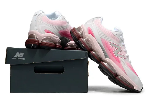 New Balance 9060 Zapatillas Lifestyle Rosa y Blanca 6