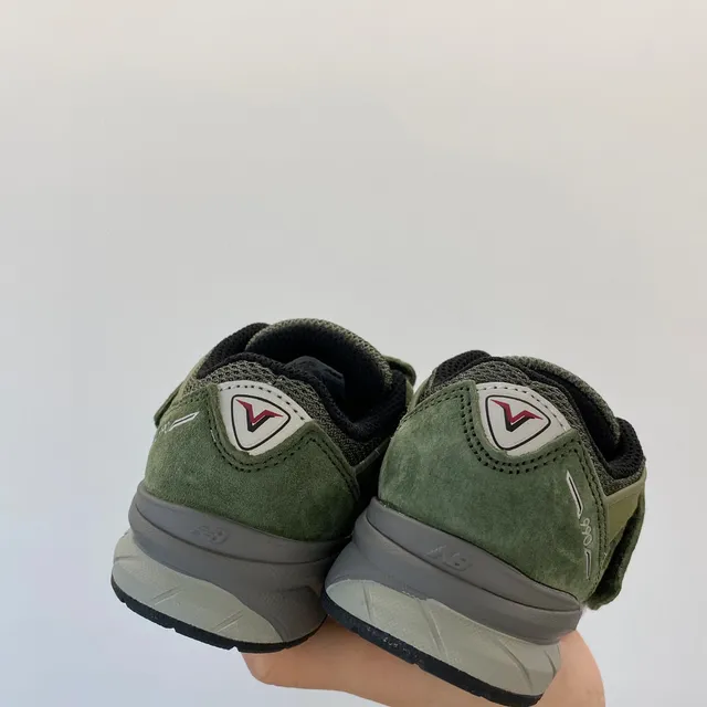 New Balance Army Green White Olive Suede And Mesh Upper Laces Midsole Lifestyle Sneakers 17