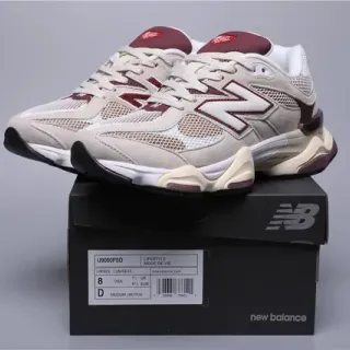 New Balance বেইজ বারগান্ডি চাঙ্কি রেট্রো রানার মেশ-সুয়েড হাইব্রিড উপর লাইফস্টাইল স্নিকার