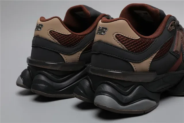 New Balance Black Brown Chunky Midsole Mesh And Synthetic Overlay Lifestyle Sneakers 2