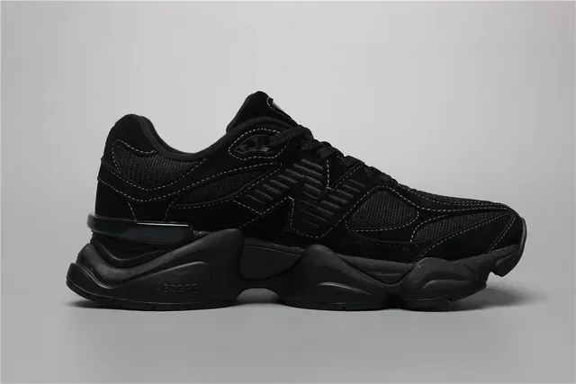 New Balance حذاء أسلوب حياة أسود رمادي أحادي اللون متعدد الطبقات شبكي ومخمل علوي 8