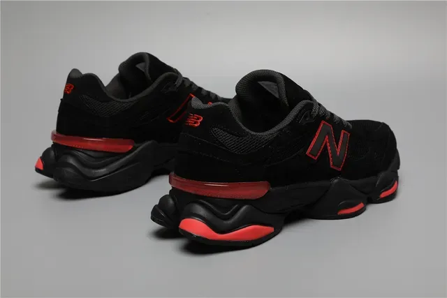 New Balance أسود أحمر كعب سميك مصمم منتصف شبكة و جلد ناعم علوي نمط حياة حذاء 3