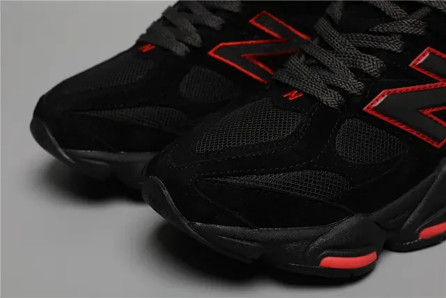 New Balance أسود أحمر كعب سميك مصمم منتصف شبكة و جلد ناعم علوي نمط حياة حذاء 4
