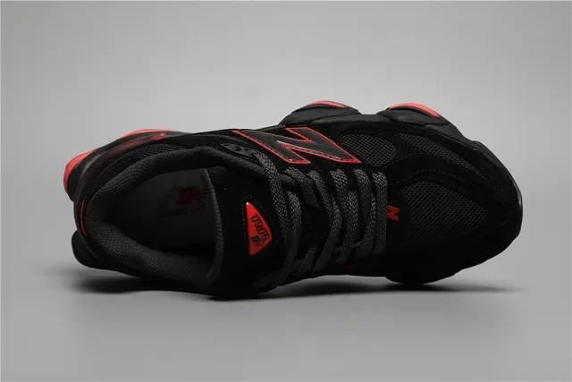 New Balance أسود أحمر كعب سميك مصمم منتصف شبكة و جلد ناعم علوي نمط حياة حذاء 7