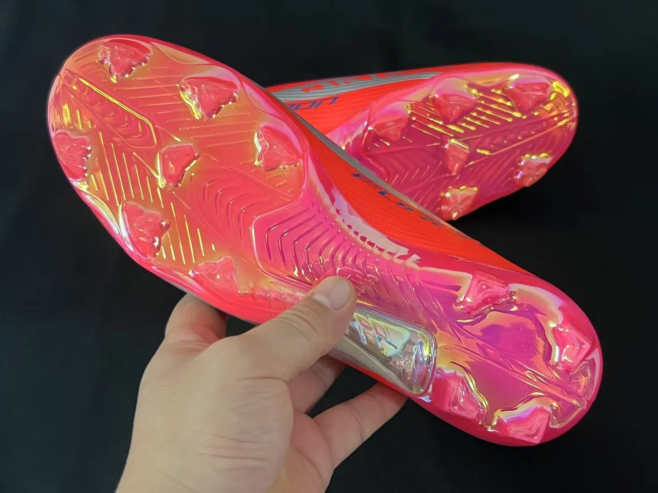 New Balance أحذية كرة القدم برتقالي أزرق منخفض القطع upper يناسب الجورب نظام الرباط غير المتماثل أرضية صلبة 11