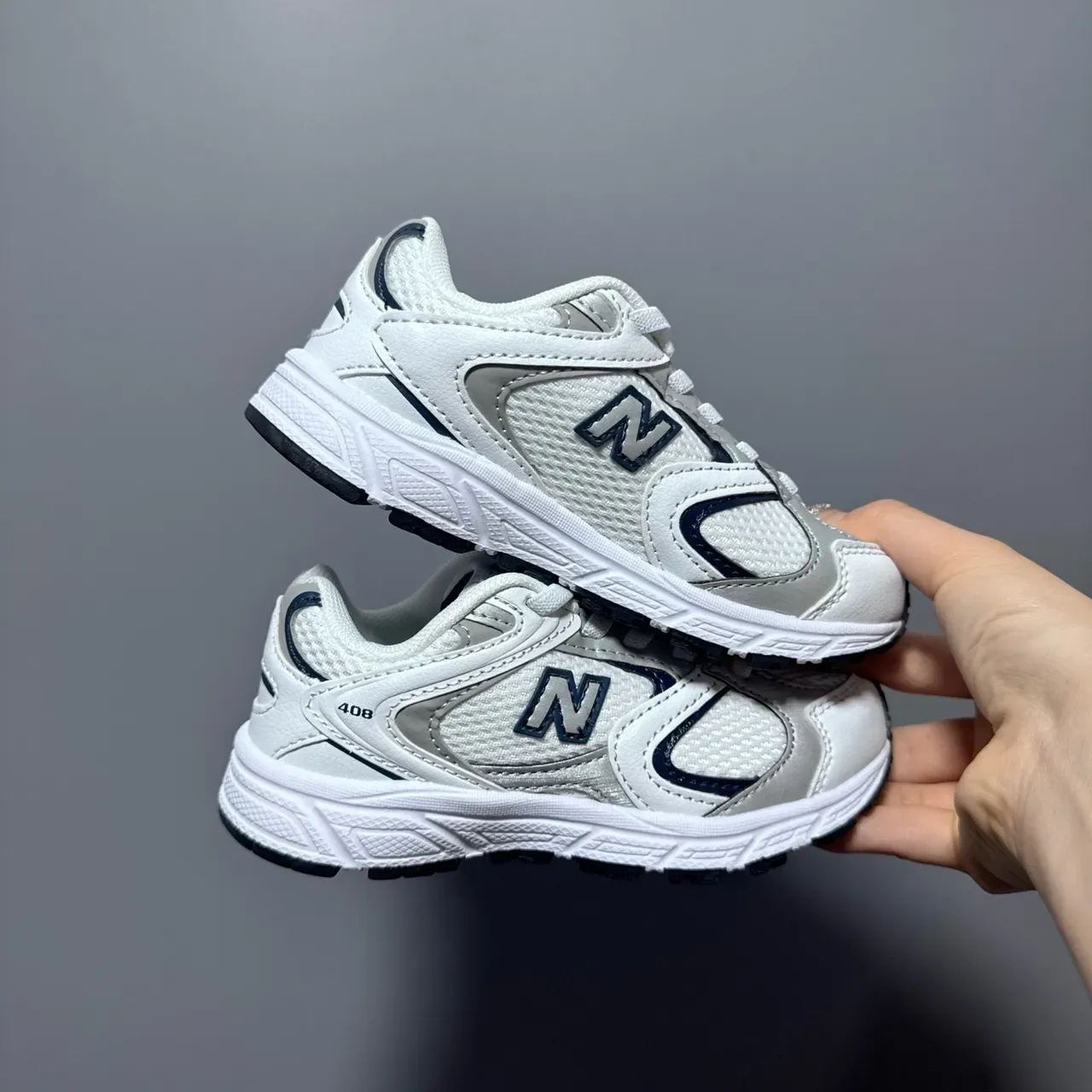 New Balance Prata Marinho Malha E Camada Sintética Construção ENCAP Sola Intermediária Tênis Lifestyle 12