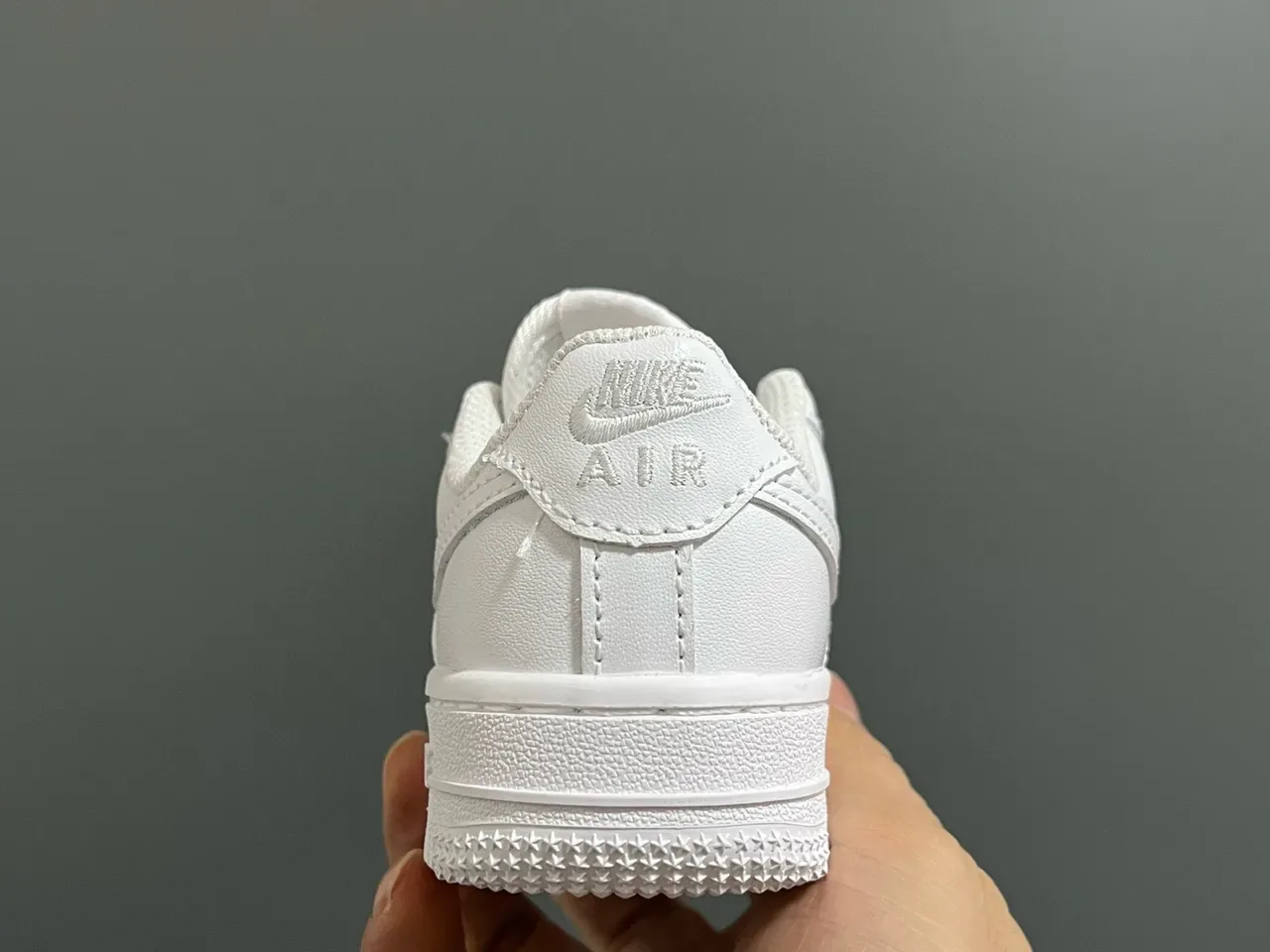 Nike Air Force 1 Black Lifestyle Sneakers 17