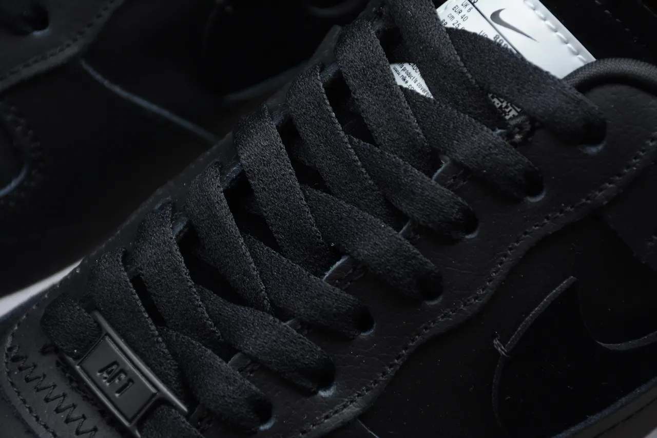 Nike Air Force 1 Black White Mustard Yellow Tênis lifestyle 8
