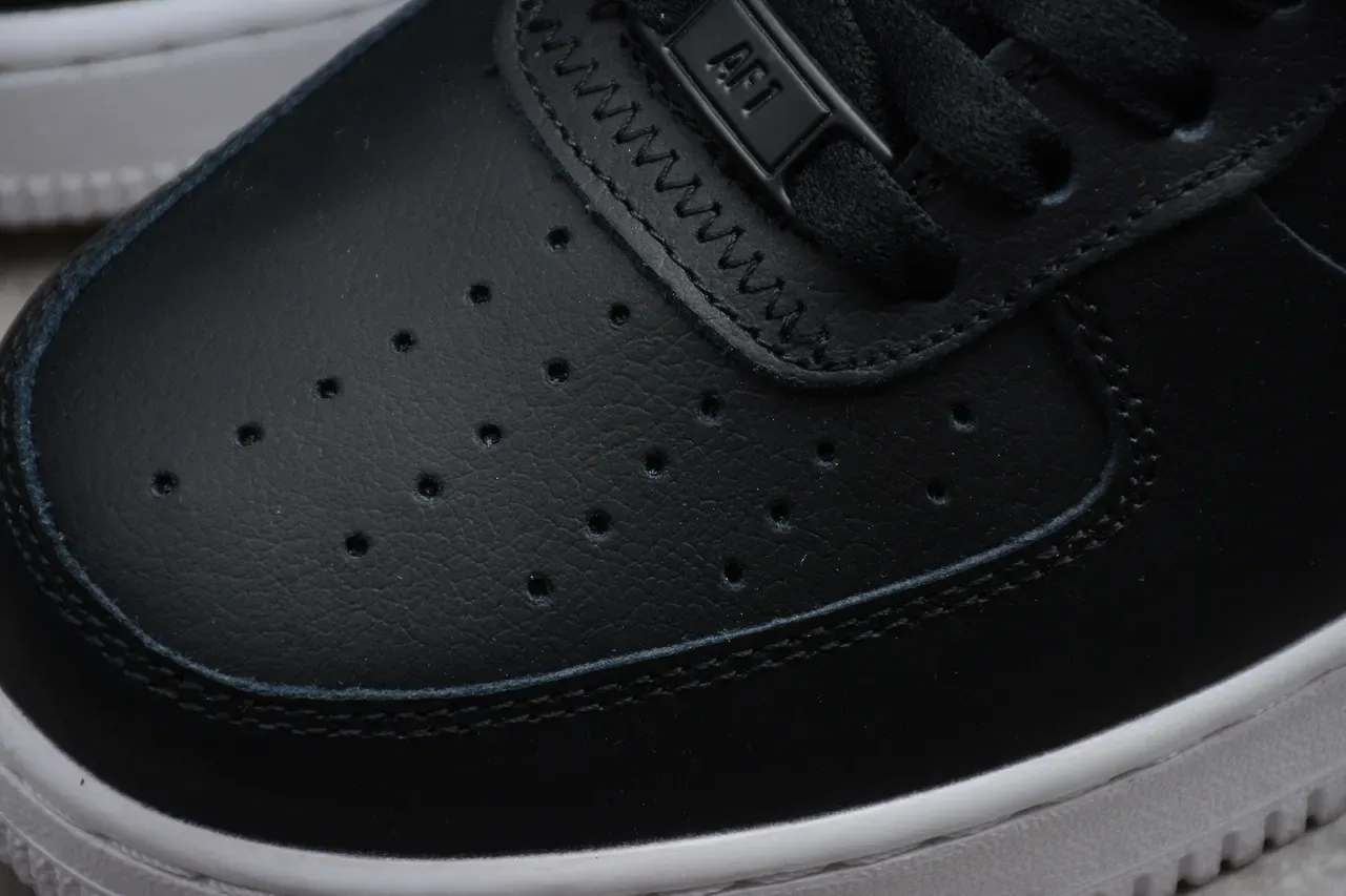 Nike Air Force 1 Black White Mustard Yellow Tênis lifestyle 9