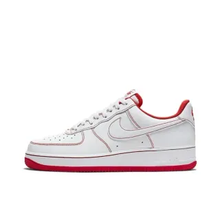 Nike Air Force 1 白色和红色缝合的生活方式运动鞋