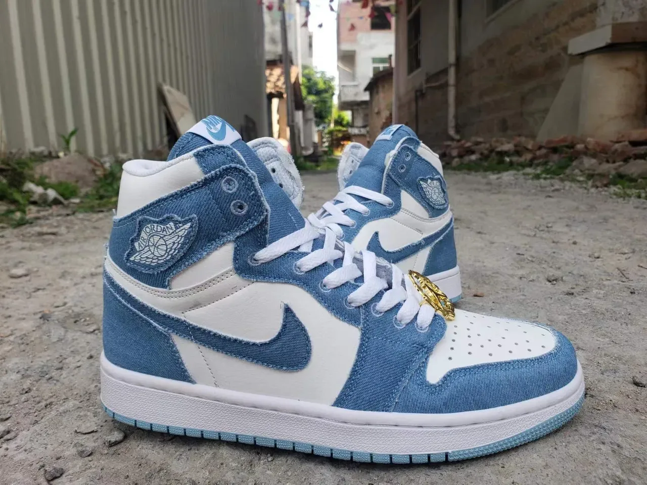 Nike Air Jordan 1 Bleu Denim Blanc Or Cadenas de Lacets Chaussures de Basketball 5