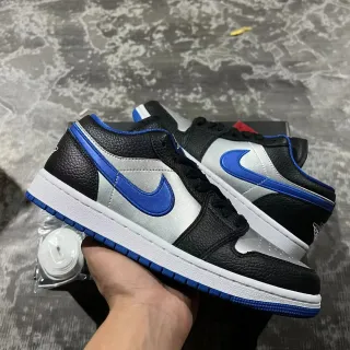 Nike Air Jordan 1 Low 黑色、银色、皇家蓝色生活方式运动鞋