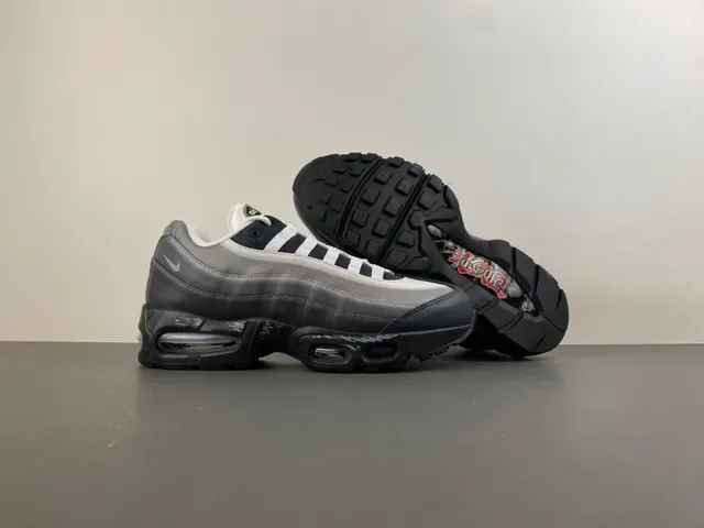 Nike Air Max 95 Metallic Silver and Black Lifestyle Sneakers 12