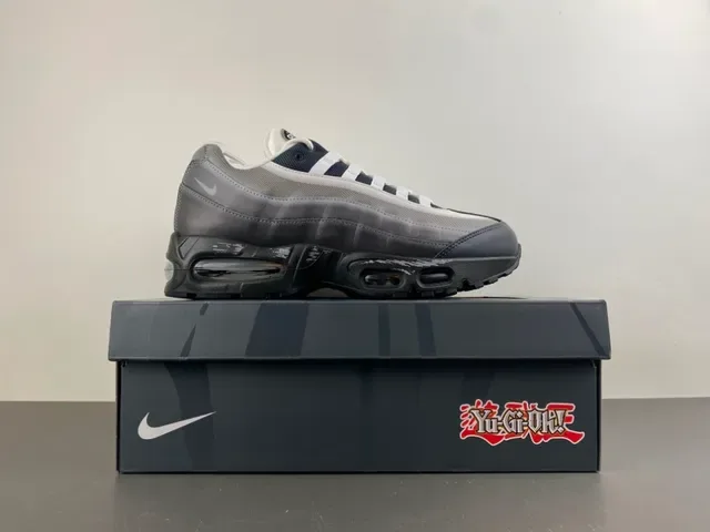 Nike Air Max 95 Metallic Silver and Black Lifestyle Sneakers 15