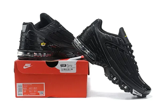 Nike Air Max Plus Tuned Air Black Gradient Lifestyle Sneakers 8