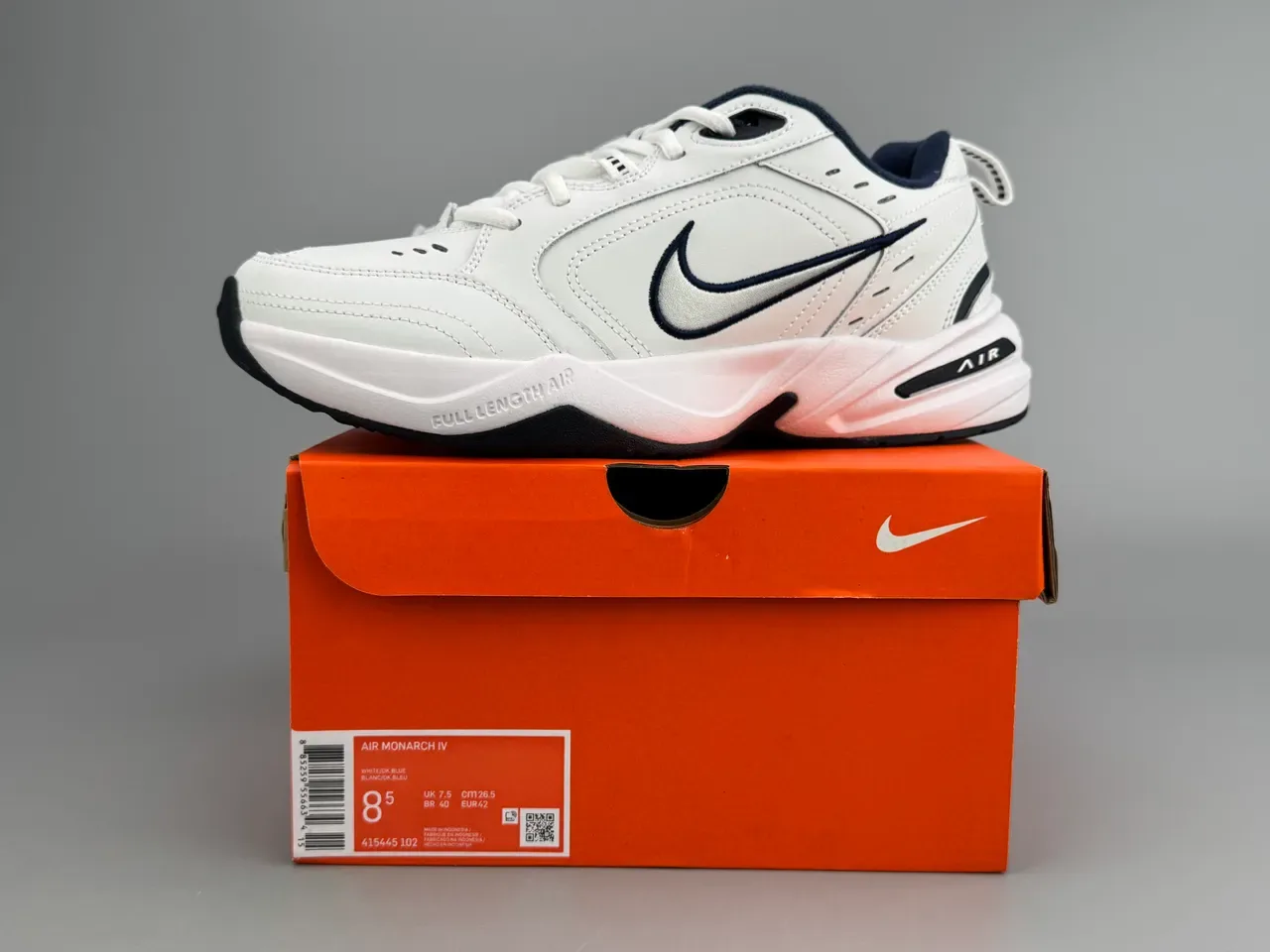 Nike Air Monarch Branco Navy Couro/Sintético Acentos Azuis Tênis Lifestyle 4