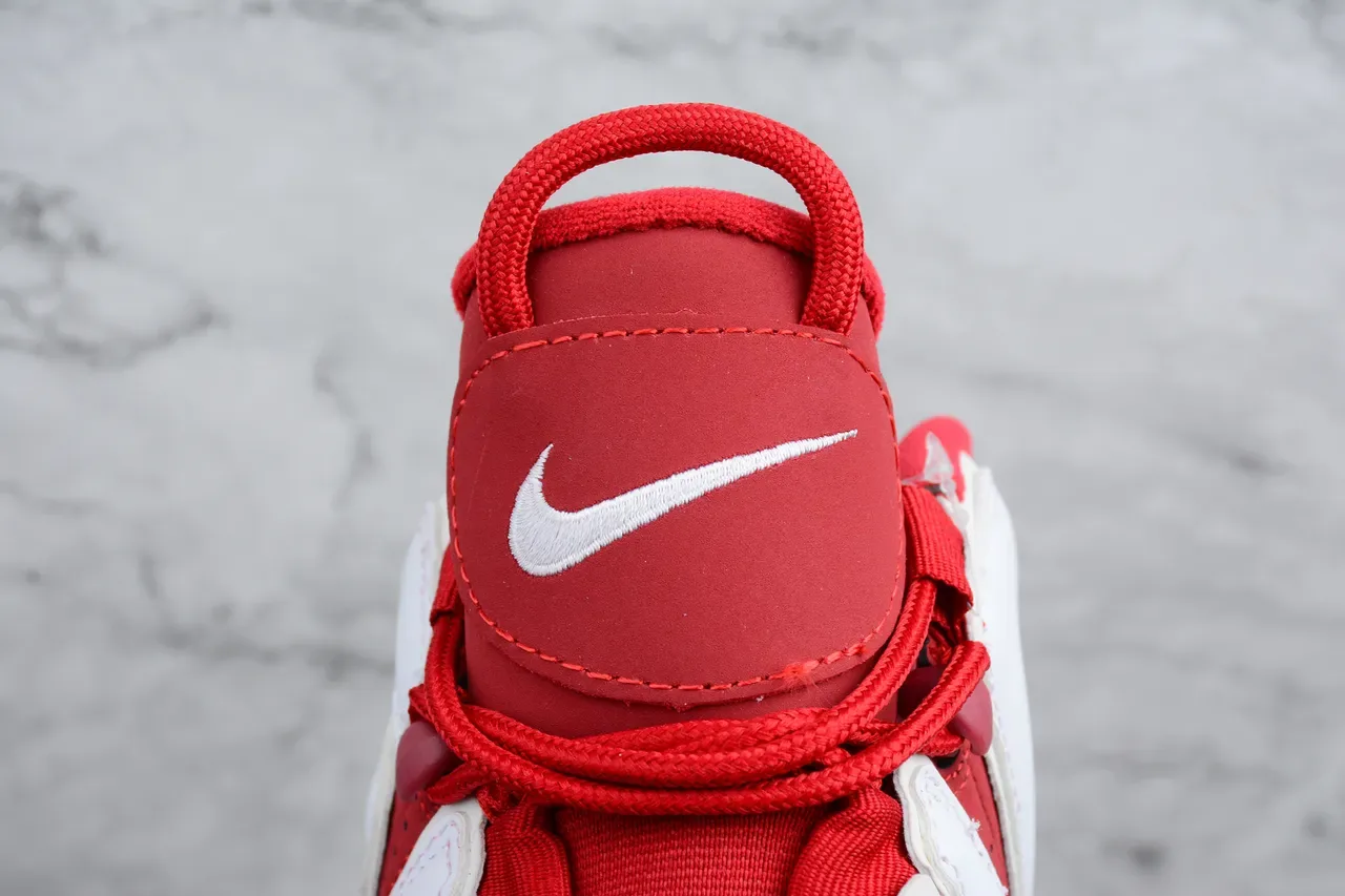Nike Air More Uptempo Rojo y Blanco Zapatos de Baloncesto 3