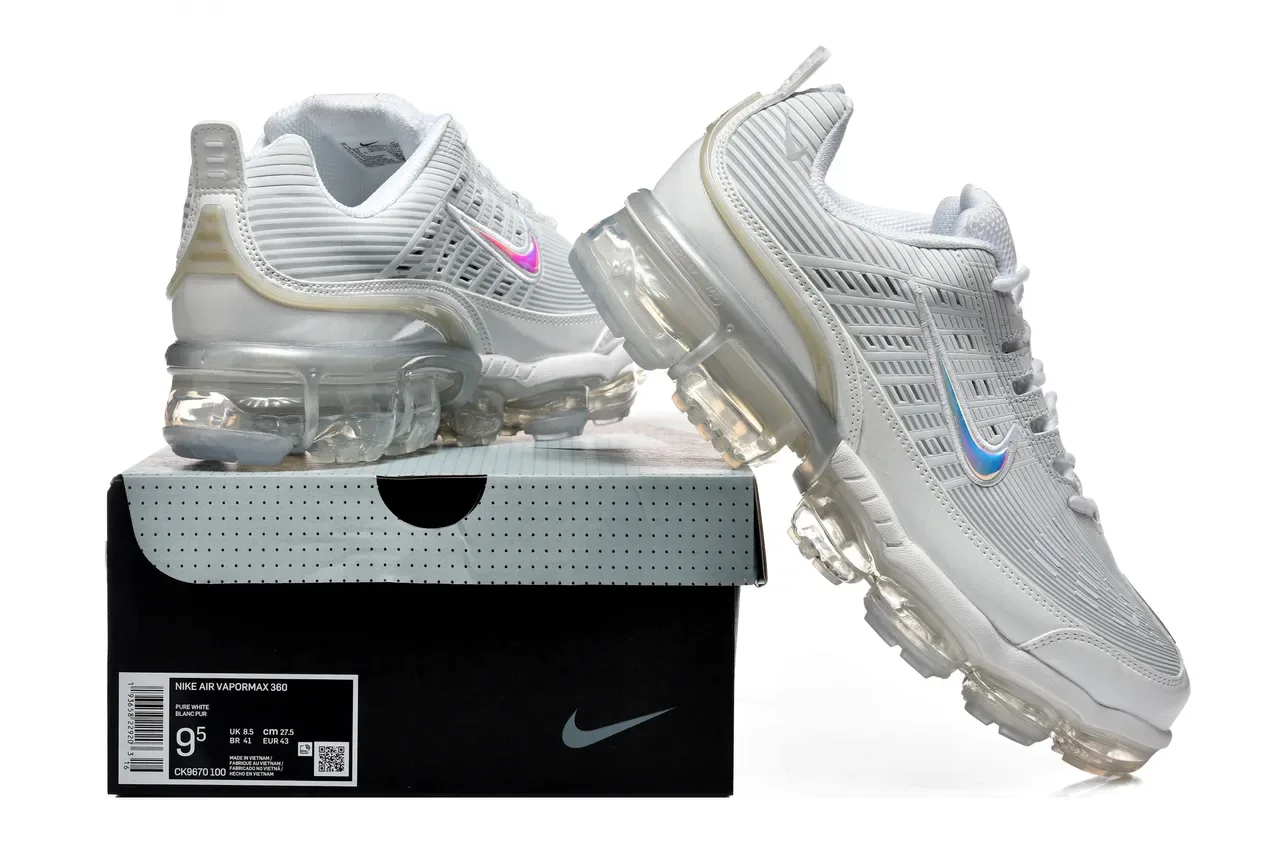 Nike Air VaporMax Plus लाइट ग्रे होलोग्राफिक लाइफस्टाइल स्नीकर 8