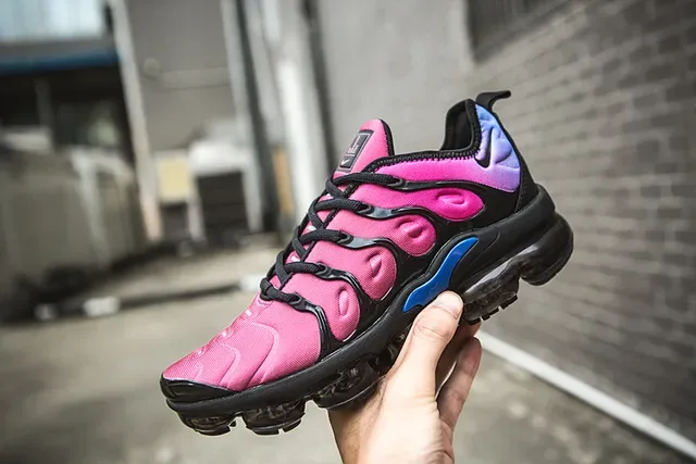Nike Air VaporMax Plus Chaussures Lifestyle Rose Violet Bleu 11