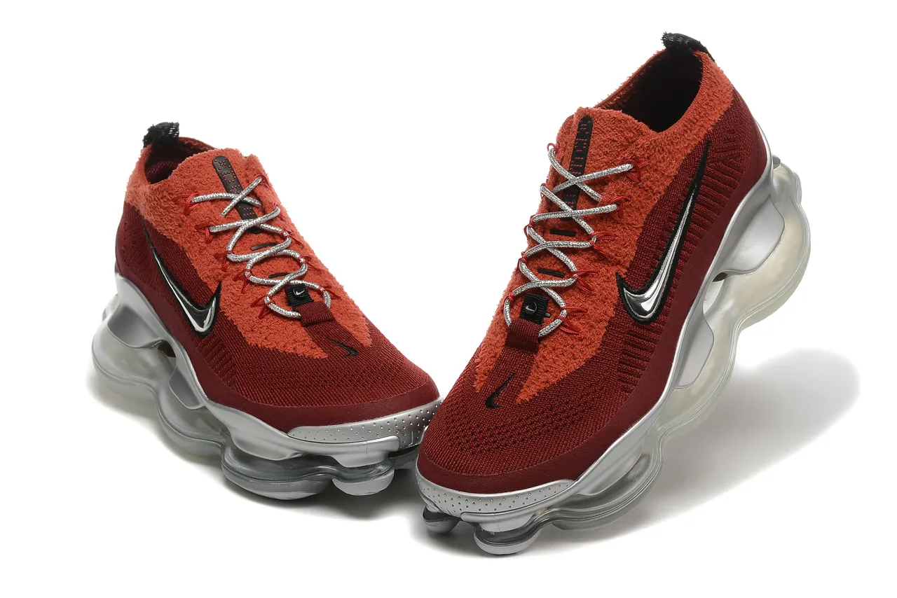 Nike Air VaporMax Plus লাল বুরগন্ডি নিট দৌড়ের জুতো 4