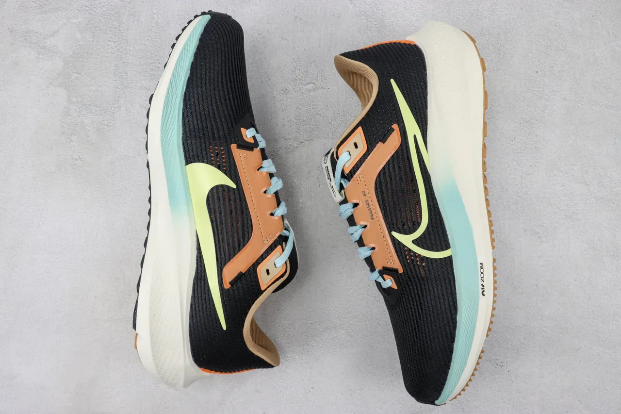 Nike Air Zoom Pegasus 40 Black Beige Mint Running Shoes 2