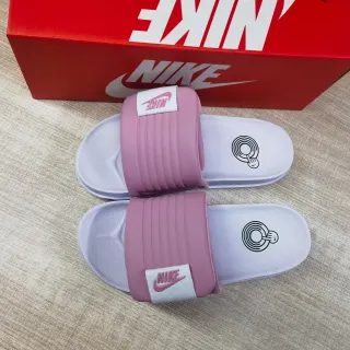 Nike Benassi JDI أحذية منزلية وردي ترابي وخزامى