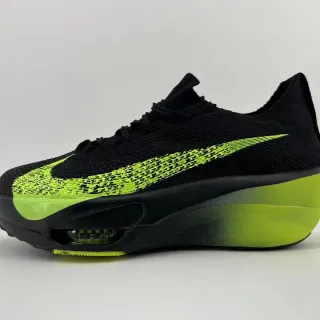 Nike Noir Vert upper en maille Neon Swoosh Chaussures de course