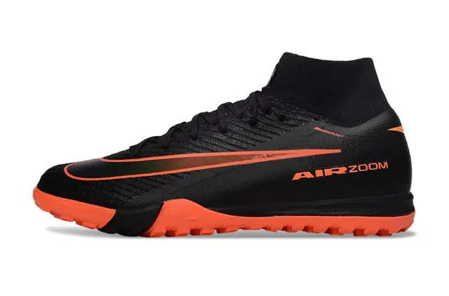 Nike 黑橙色 袜套领 纹理针织鞋面 草地足球鞋 5